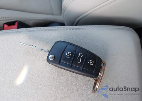 2020 Audi Q3 Premium 45 Tfsi Quattro Tiptronic z USA, uszkodzony, nr VIN WA1AECF33L1026593